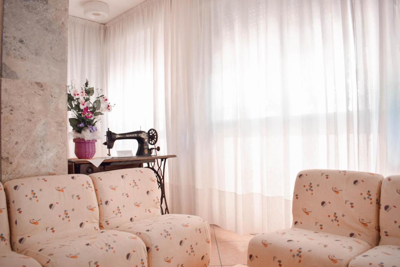 Admiral Hotel 3*